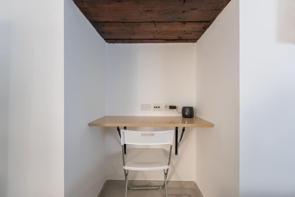 Maison Fiorella Apartment *
